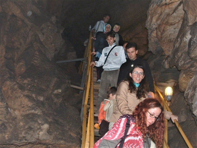 22 kilometre uzunluğuna sahip Tınaztepe Mağarası'na büyük ilgi